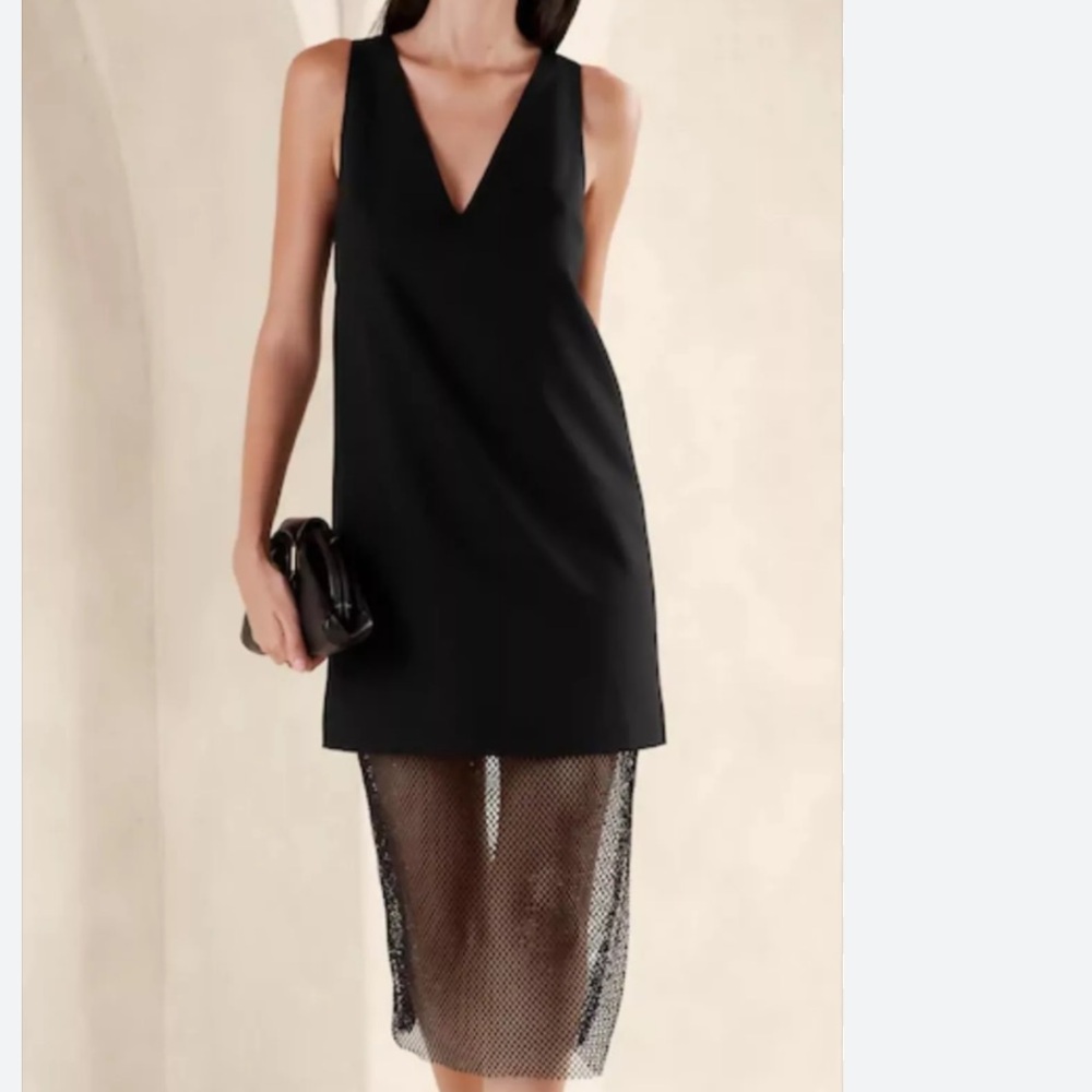 NWT Banana Republic Nyx Midi Dress in Black size L